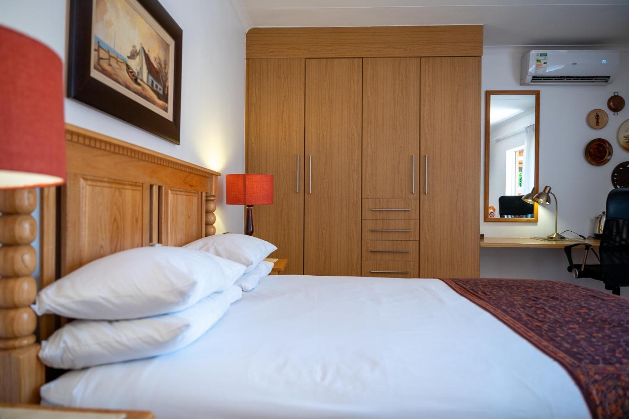Asante Guest House 范德拜尔帕克 外观 照片